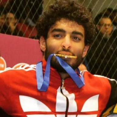 لاعب المصارعة محمود فوزي