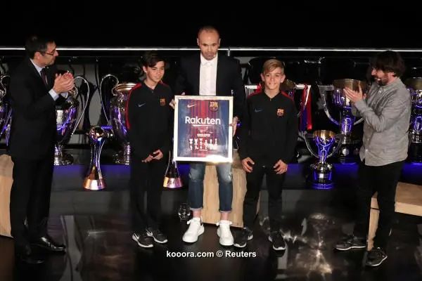 ?i=reuters%2f2018-05-18%2f2018-05-18t203643z_1775052725_rc1bfa9d4540_rtrmadp_3_soccer-spain-fcb-iniesta_reuters