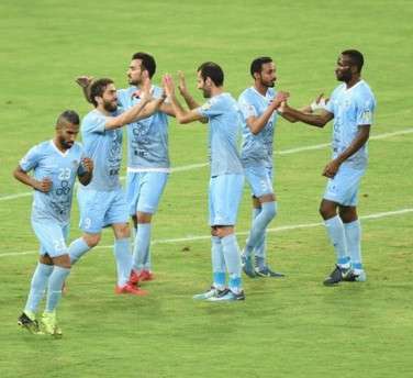 فرحة لاعبي السالمية