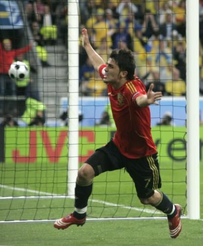 2008-06-14t165743z_01_euro147_rtrnsrp_0_soccer-euro-_reuters