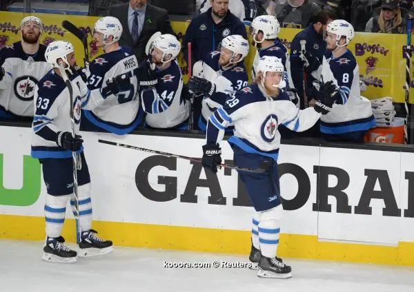 ?i=reuters%2f2018-05-19%2f2018-05-19t014211z_1711573410_nocid_rtrmadp_3_nhl-stanley-cup-playoffs-winnipeg-jets-at-vegas-golden-knights_reuters