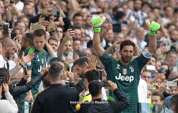 ?i=reuters%2f2018-05-19%2f2018-05-19t142954z_920720948_rc131e880da0_rtrmadp_3_soccer-italy-juv-hel_reuters