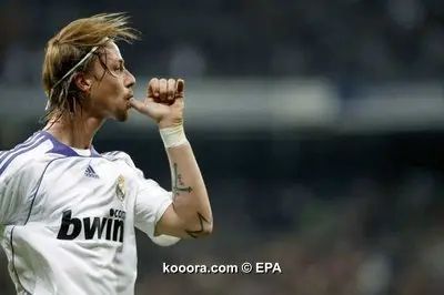 ?i=epa%2fsoccer%2f2008-02%2f2008-02-10%2f2008-02-10-00000301251315