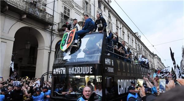 جانب من الاحتفالات