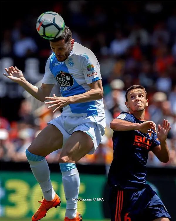 ?i=epa%2fsoccer%2f2018-05%2f2018-05-20%2f2018-05-20-06751986_epa