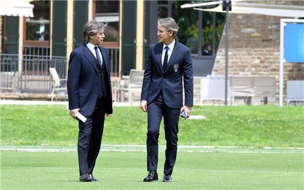 روبرتو مانشيني