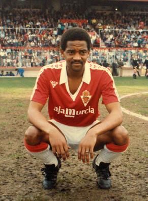 محمد التيمومي