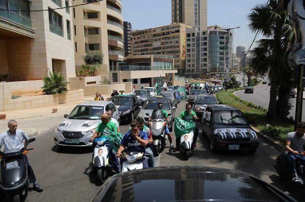  مشجعو فريق الأنصار