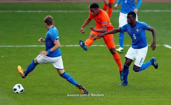 ?i=reuters%2f2018-05-20%2f2018-05-20t194340z_396781882_rc1feb4724b0_rtrmadp_3_soccer-euro-ita-nld-under-17_reuters