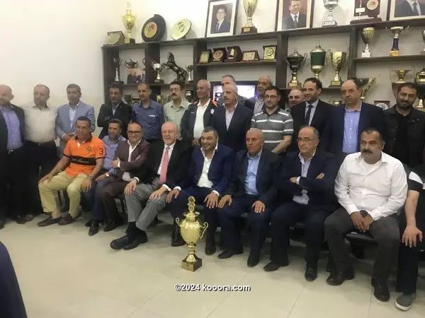 ?i=corr%2f52%2fkoo_52916