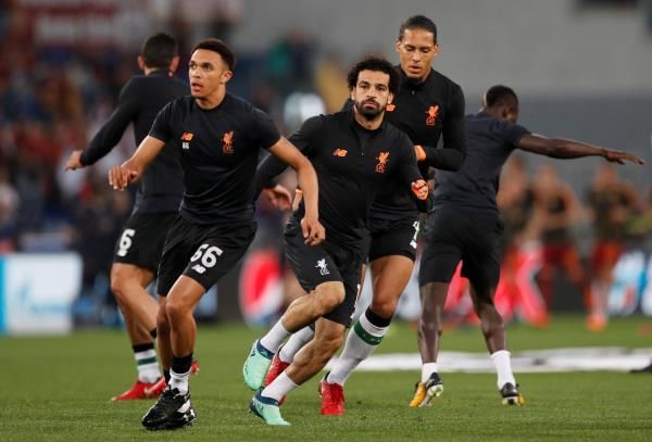 محمد صلاح وأرنولد من تدريبات ليفربول