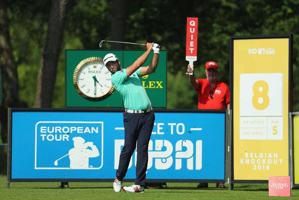 الإسباني أدريان أوتايجوي