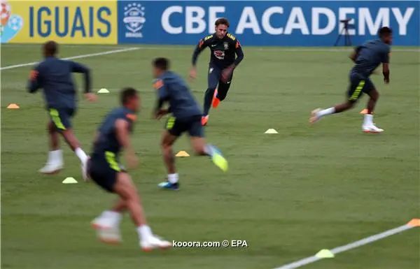 ?i=epa%2fsoccer%2f2018-05%2f2018-05-23%2f2018-05-23-06758582_epa