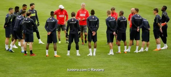 ?i=reuters%2f2018-05-23%2f2018-05-23t110809z_2030811009_rc1d0857a620_rtrmadp_3_soccer-worldcup-swi-training_reuters