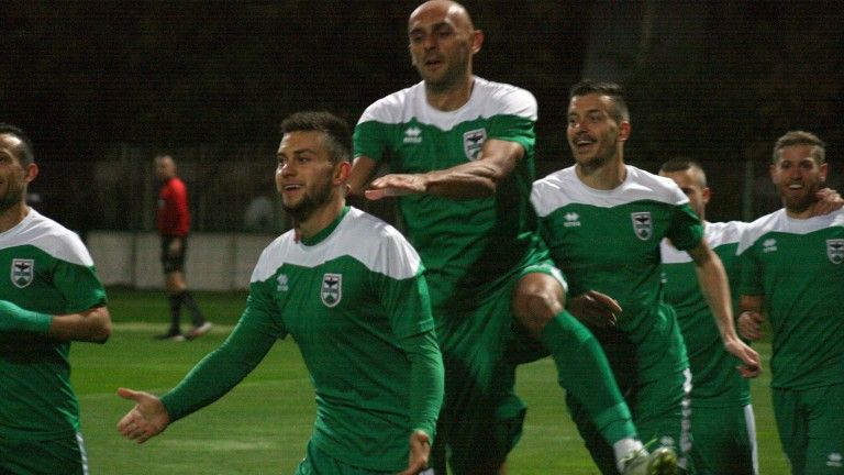 فريق بيرين بلاجوفجراد