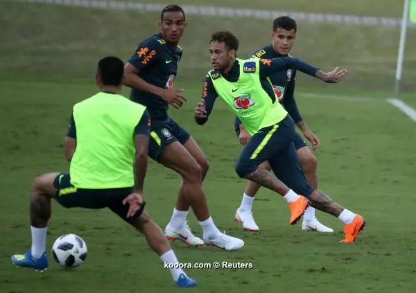 ?i=reuters%2f2018-05-24%2f2018-05-24t214031z_587322545_rc1846ecfea0_rtrmadp_3_soccer-worldcup-bra_reuters