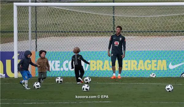 ?i=epa%2fsoccer%2f2018-05%2f2018-05-25%2f2018-05-25-06763814_epa