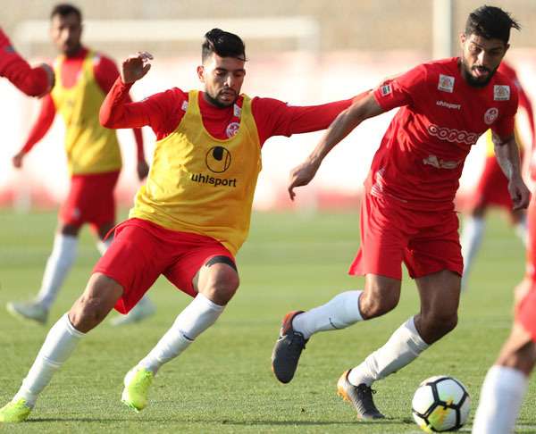 من المباراة التطبيقية بين لاعبي منتخب تونس اليوم في براجا