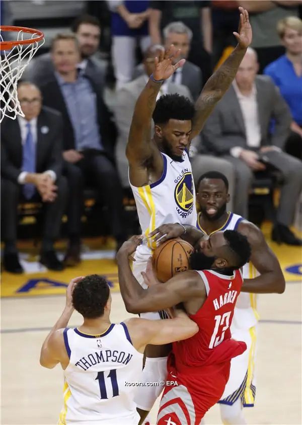 ?i=epa%2fbasketball%2f2018-05%2f2018-05-27-06766130_epa