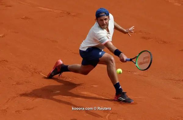 ?i=reuters%2f2018-05-27%2f2018-05-27t142712z_1535221488_rc1ce37cf360_rtrmadp_3_tennis-frenchopen_reuters