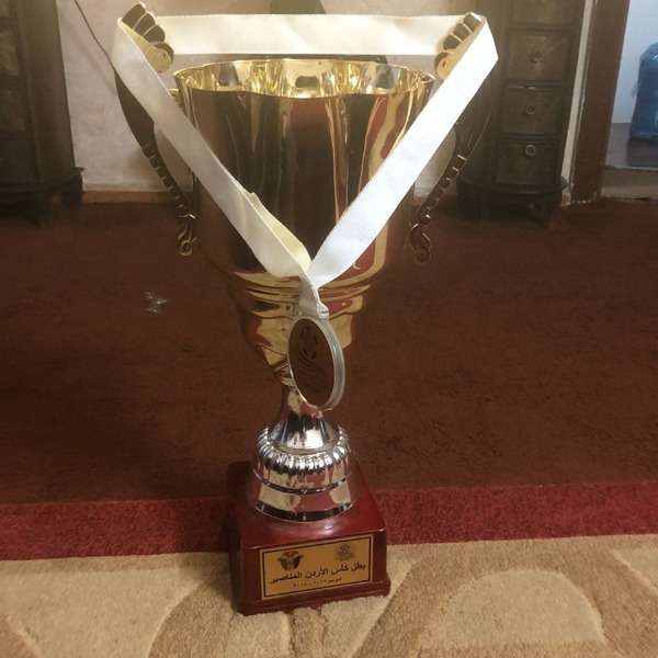 كأس الأردن الذي تسلمه الجزيرة