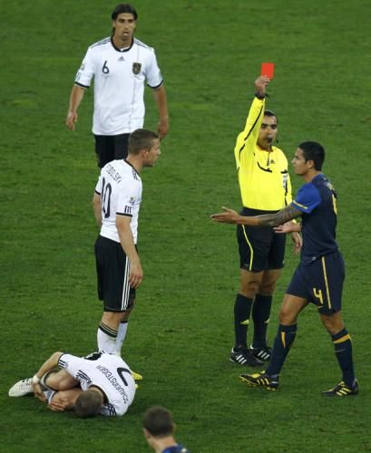 2010-06-13t195336z_01_wcp562_rtridsp_3_soccer-world_reuters