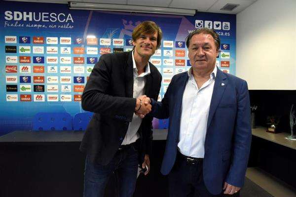 من تقديم المدرب