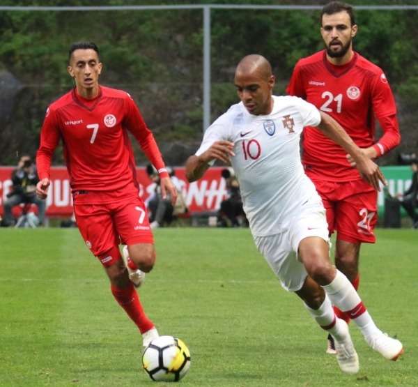 من مباراة تونس والبرتغال