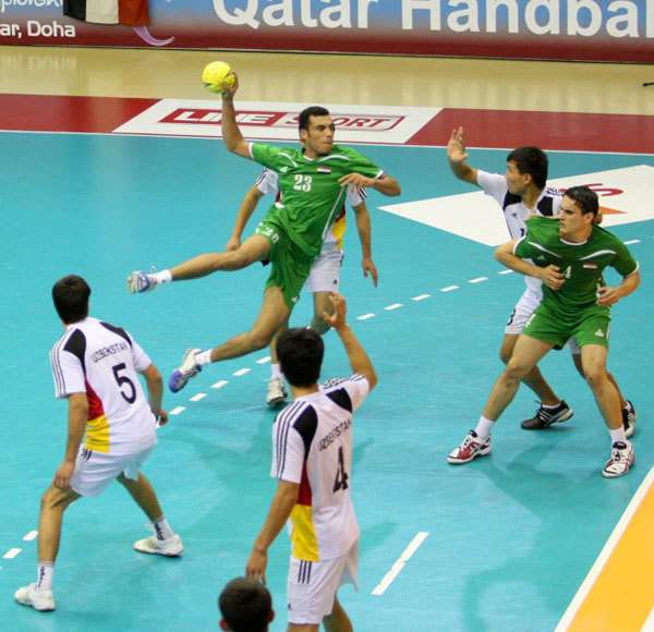 من إحدى مباريات شباب العراق