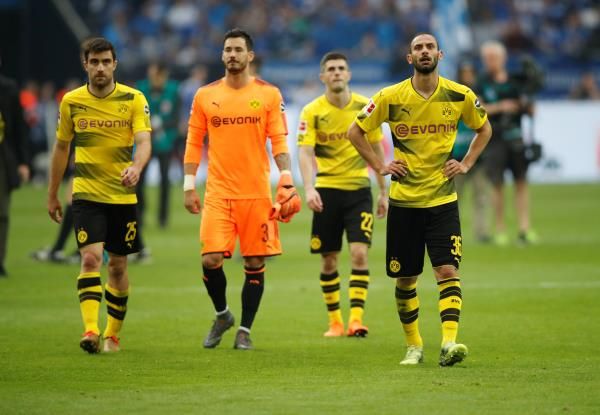 لاعبو دورتموند