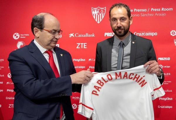 من تقديم المدرب