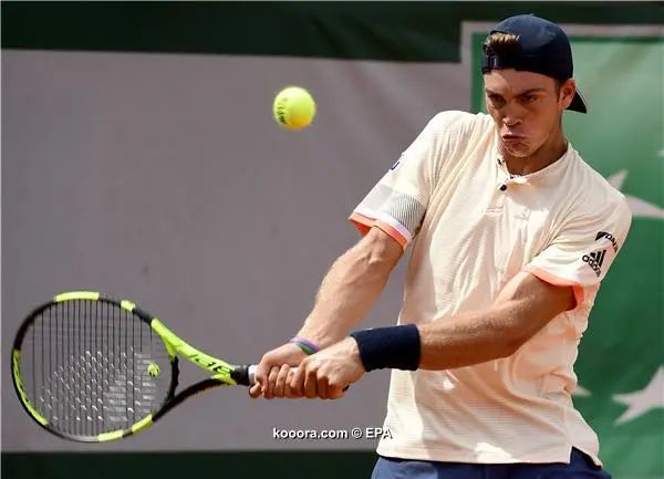 ?i=epa%2ftennis%2f2018-05%2f2018-05-31-06775181_epa