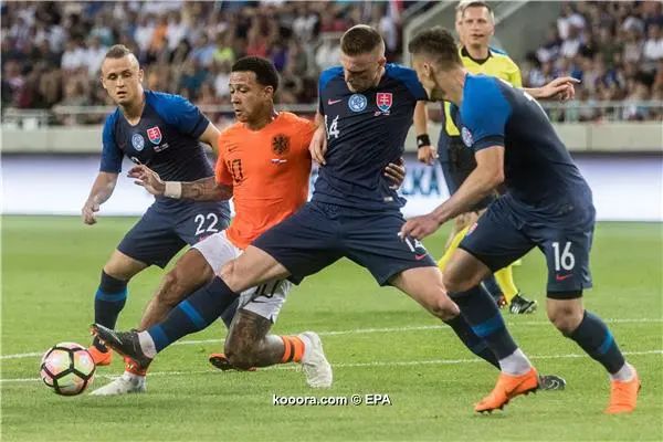 ?i=epa%2fsoccer%2f2018-05%2f2018-05-31%2f2018-05-31-06776521_epa