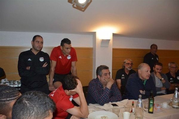 أبو ريدة خلال الاجتماع