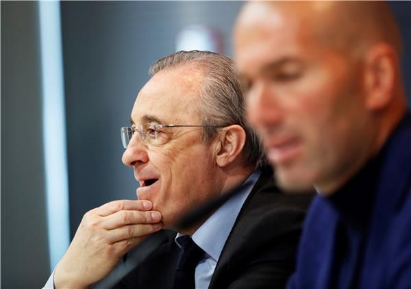 من المؤتمر الصحفي أمس