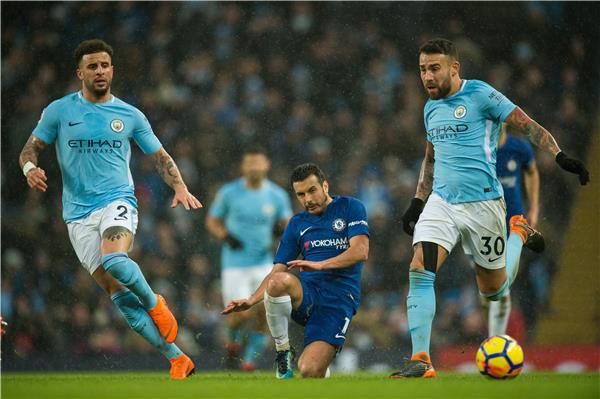 لقاء سابق بين الفريقين