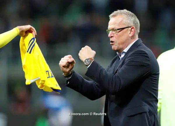 ?i=reuters%2f2017-11-13%2f2017-11-13t215826z_1445516925_rc1a7d805eb0_rtrmadp_3_soccer-worldcup-ita-swe_reuters