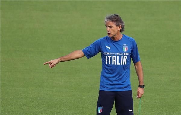 روبرتو مانشيني