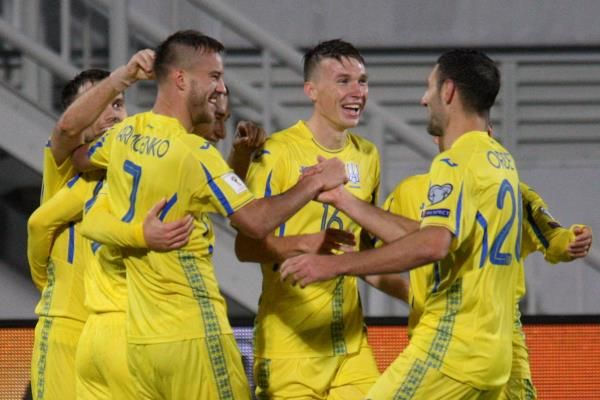 لاعبو أوكرانيا 