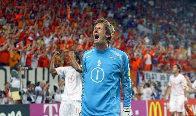 007DFF5E00000258-3483516-image-a-13_1457510362332