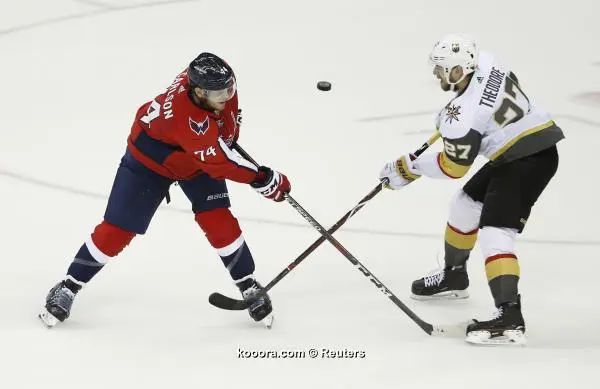 ?i=reuters%2f2018-06-05%2f2018-06-05t035453z_1762570804_nocid_rtrmadp_3_nhl-stanley-cup-final-vegas-golden-knights-at-washington-capitals_reuters