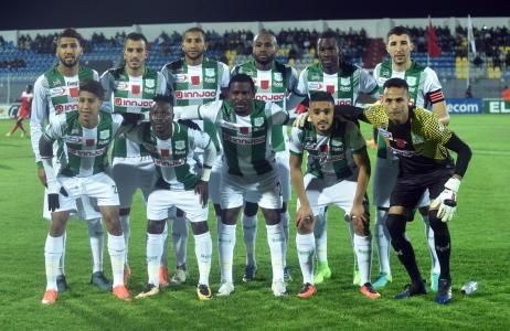 لاعبو الدفاع الجديدي