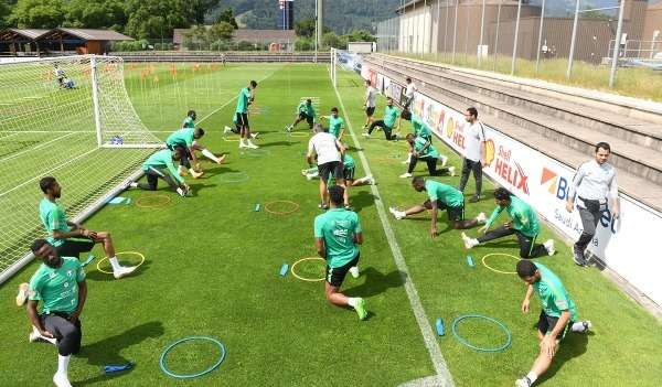 جانب من التدريبات