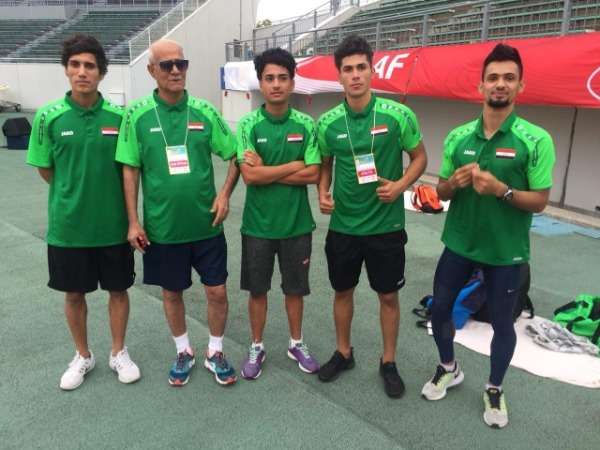 من وفد العراق