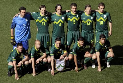 2010-06-13t113207z_01_wca104_rtridsp_3_soccer-world_reuters