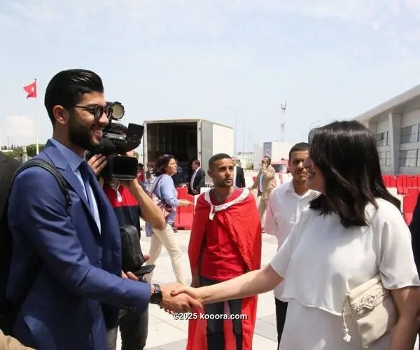 ?i=corr%2f54%2fkoo_54994