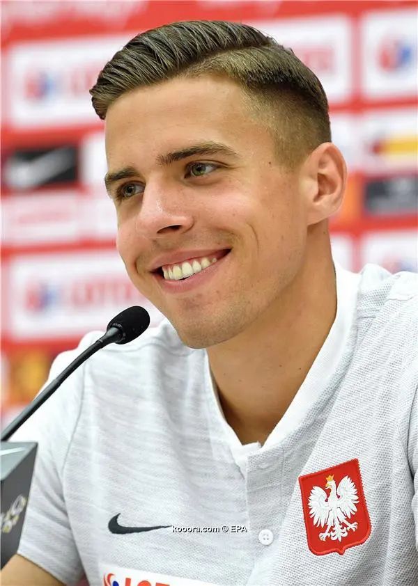 ?i=epa%2fsoccer%2f2018-06%2f2018-06-03%2f2018-06-03-06782641_epa