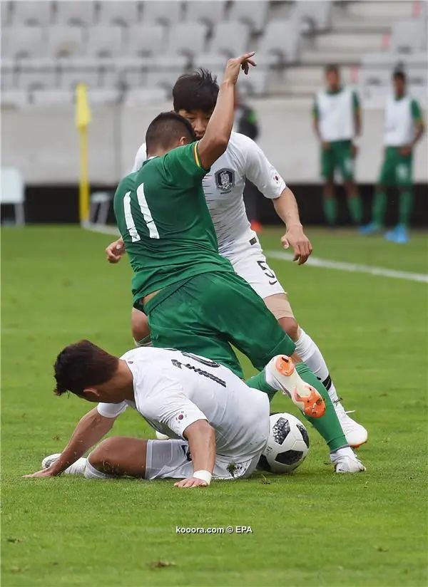 ?i=epa%2fsoccer%2f2018-06%2f2018-06-07%2f2018-06-07-06791040_epa