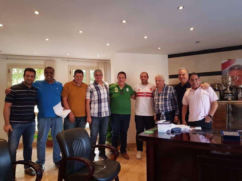 من تقديم اللاعب