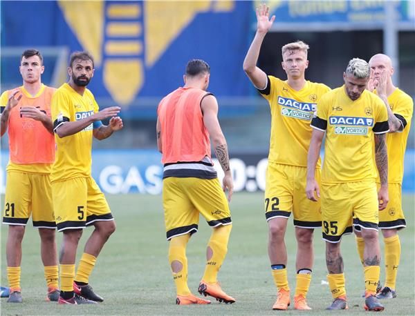 لاعبو أودينيزي 